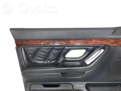 Priekšējo durvju apdare