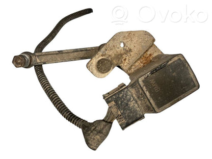 Augstuma sensors (priekšējo lukturu)