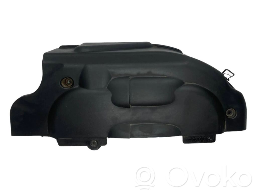 Engine cover (decorative trim)