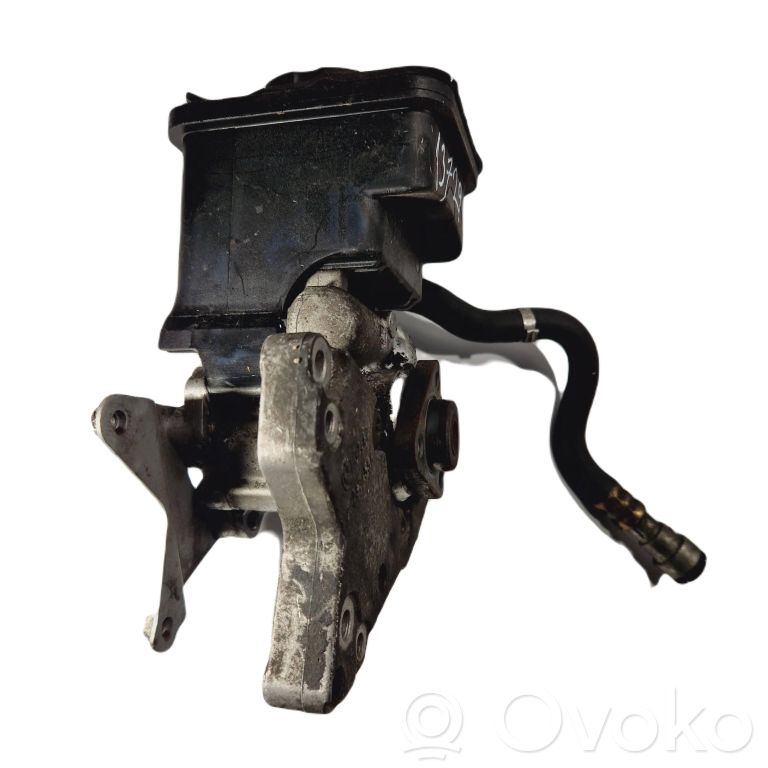 Power steering pump