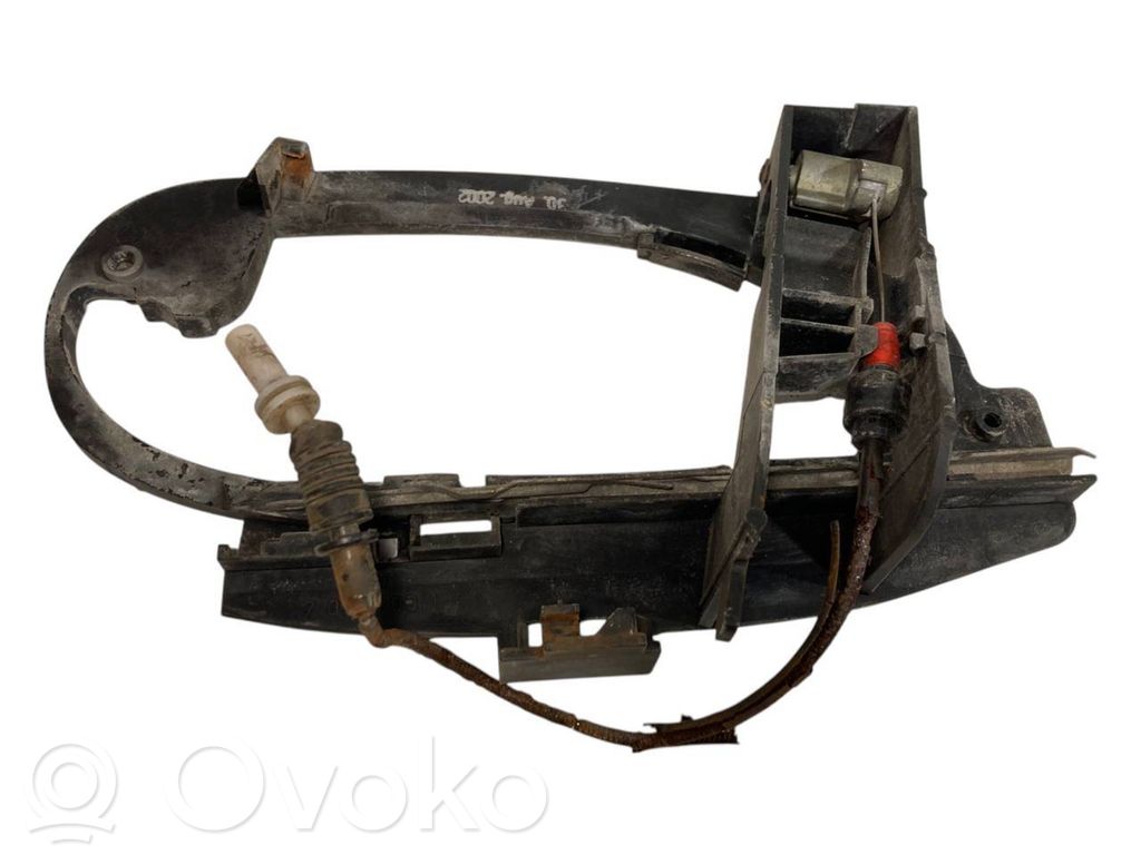 Aizmugurē turētājs / kronšteins ārējam atvēršanas rokturim