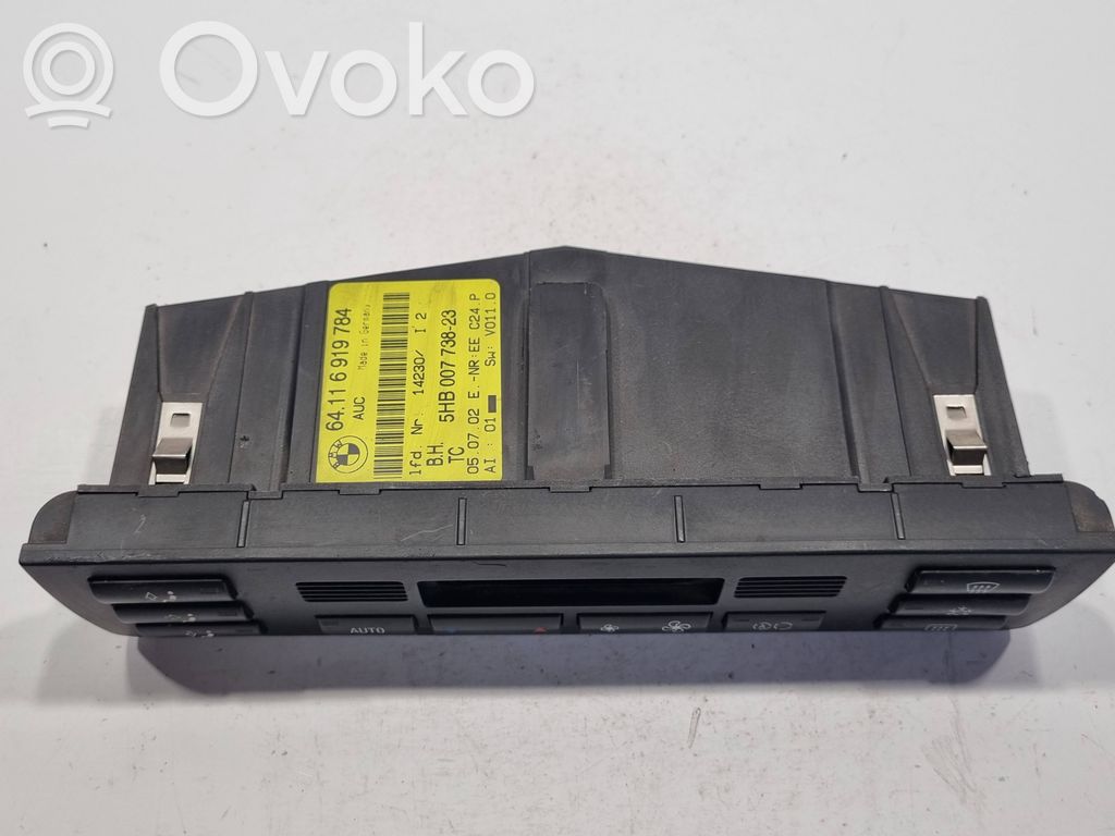 Air conditioning / climate control / interior heating control unit (in the passenger compartment)