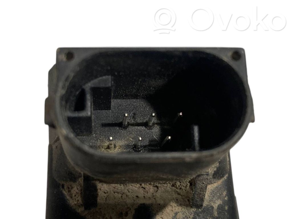 Augstuma sensors (priekšējo lukturu)