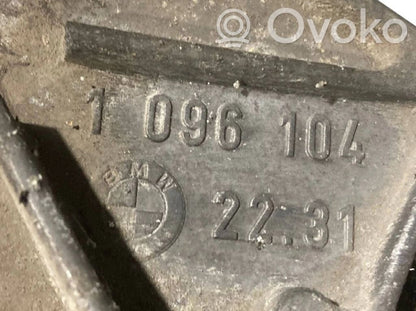 Pārnesumkārbas stiprinājuma kronšteins