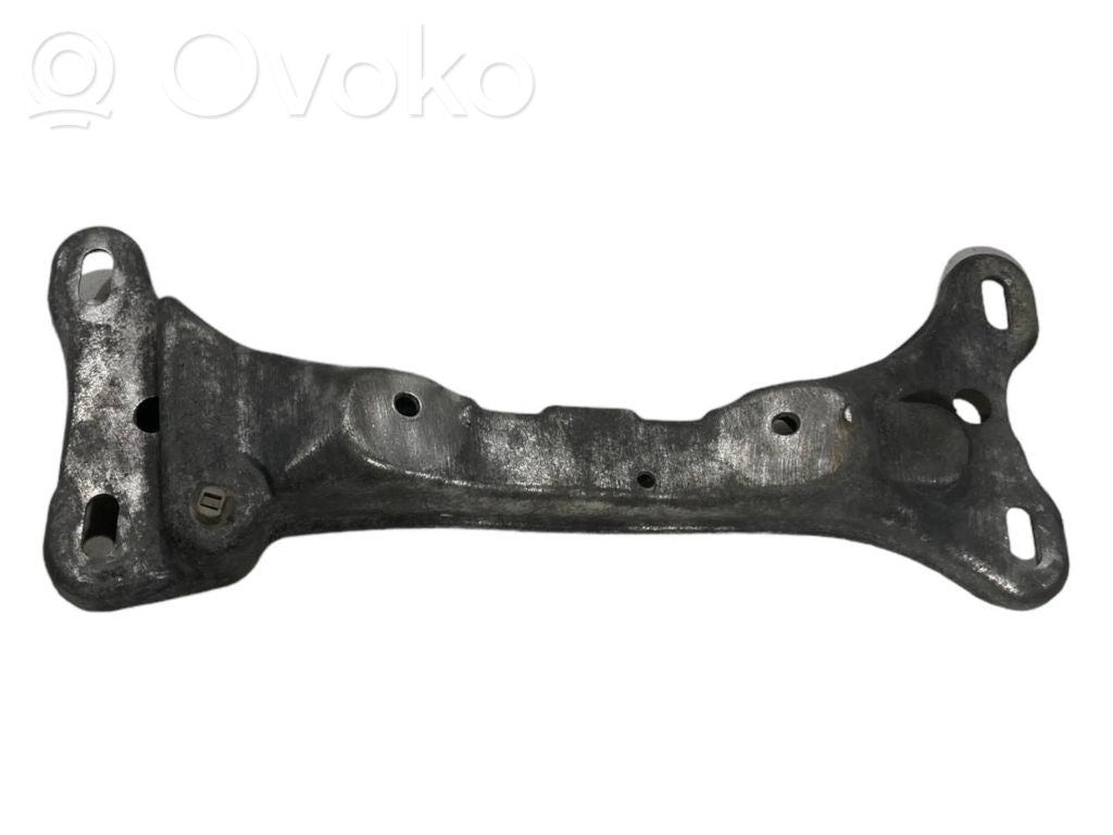 Кронштейн крепления трансмиссии