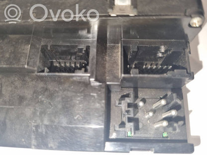 Elektrisko logu slēdzis