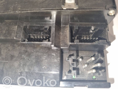 Power window switch