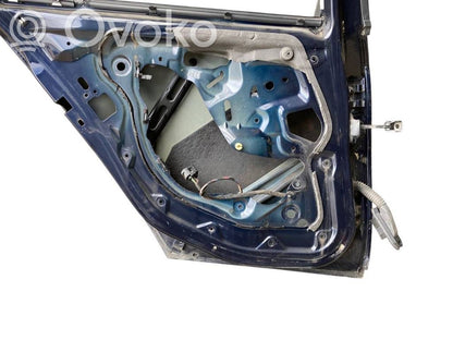 Aizmugurējās durvis