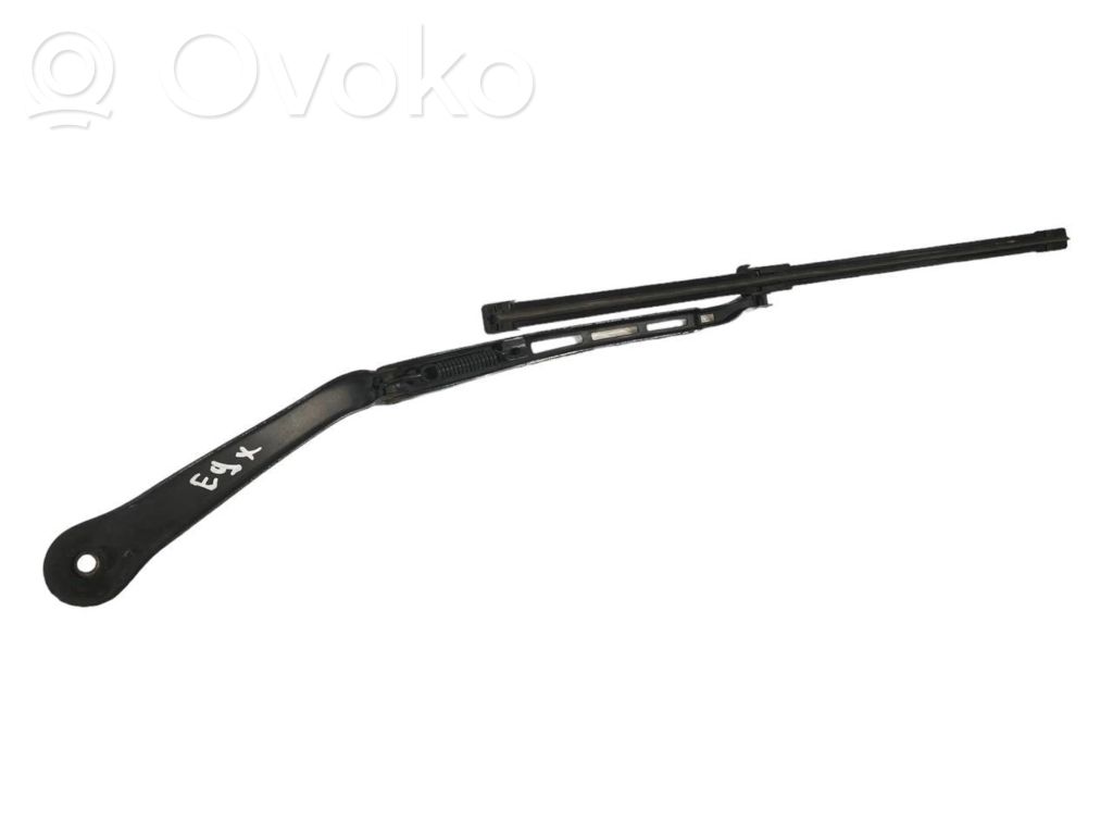 Windshield wiper arm