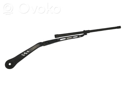 Windshield wiper arm