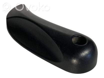 Engine hood release handle