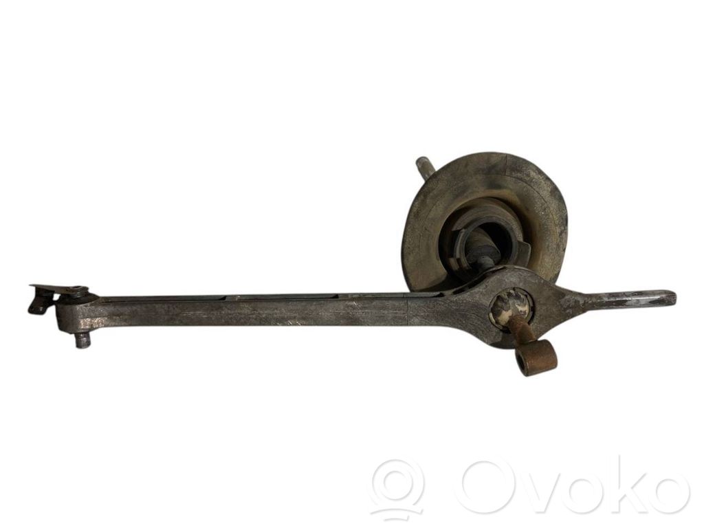 Switching mechanism (sliding mechanism)