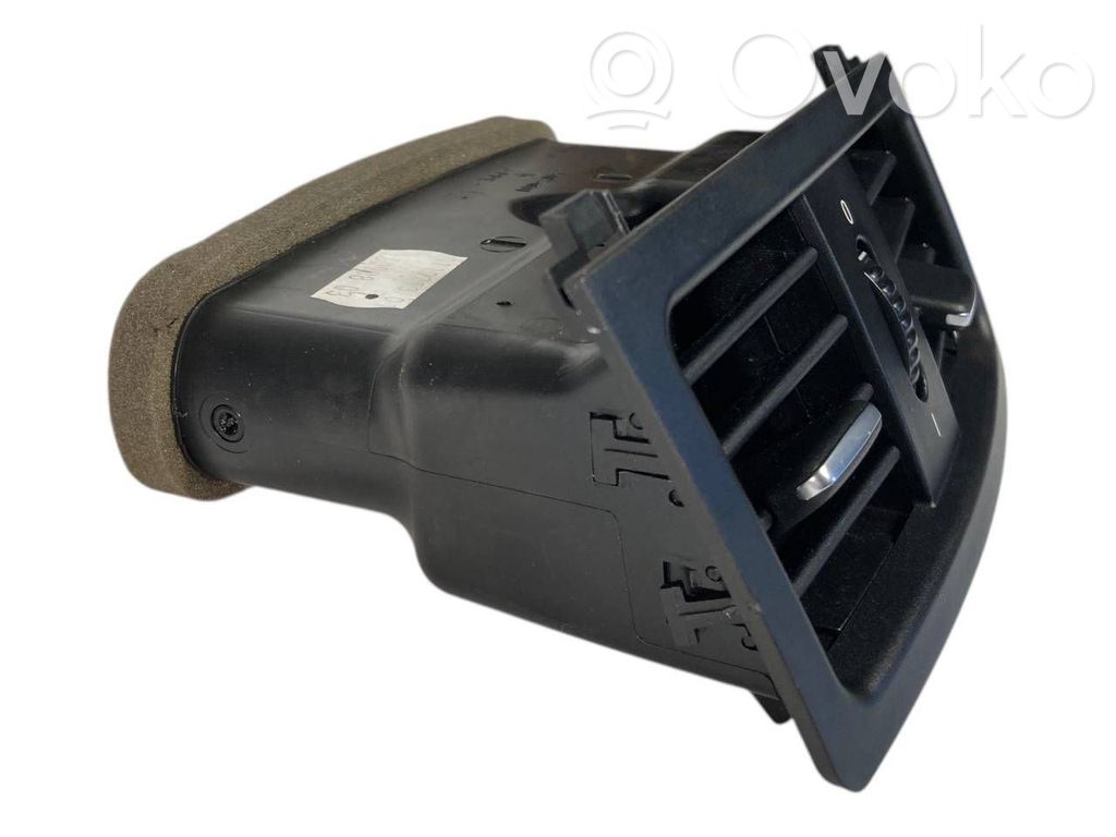 Aizmugurējā gaisa - ventilācijas reste