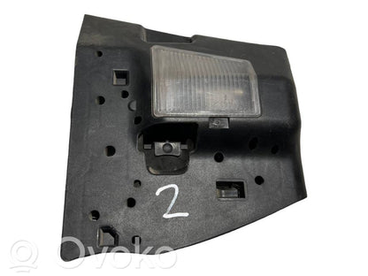 Aizmugurējā luktura detaļa