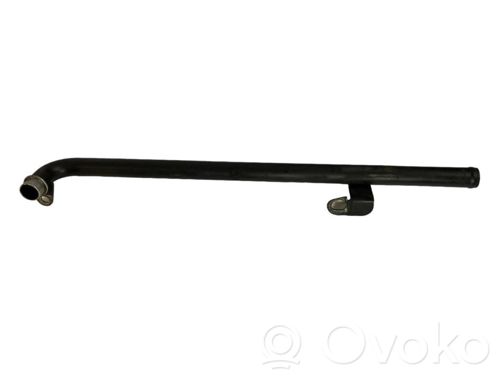 Caurulīte (-es) / šļūtene (-es)