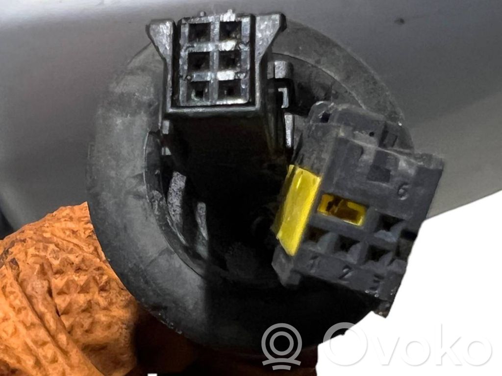 Spogulis (elektriski vadāms)