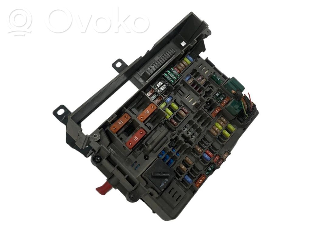 Drošinātāju bloks