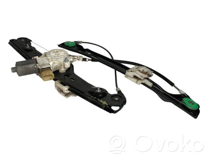 Priekšpusē elektriskā loga pacelšanas mehānisma komplekts