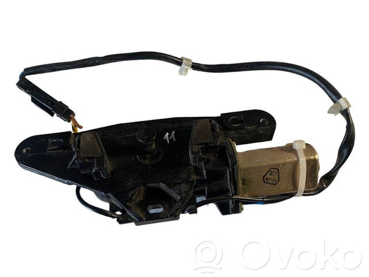 Съемник задней крышки