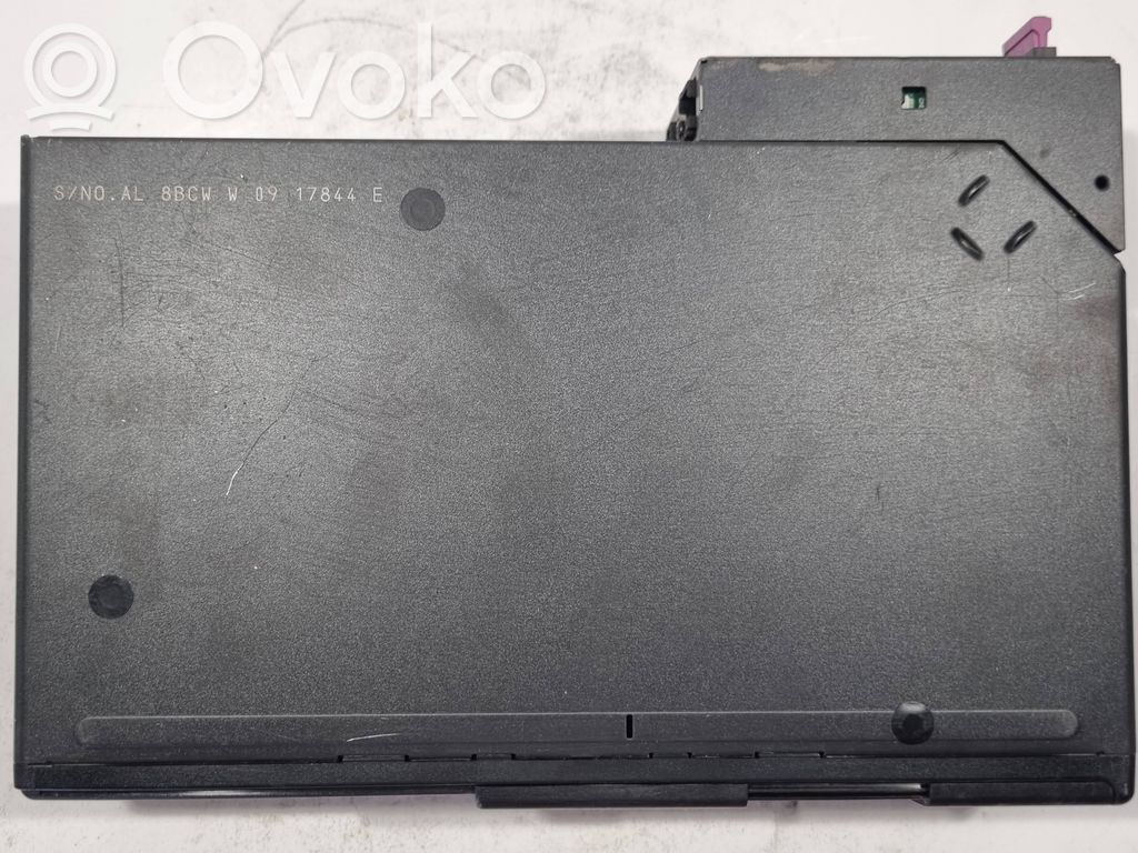 Радио / CD/DVD-плеер / навигация