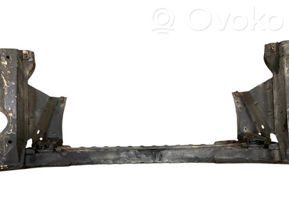 Radiatoru paneļa augšējā daļa (televizors)