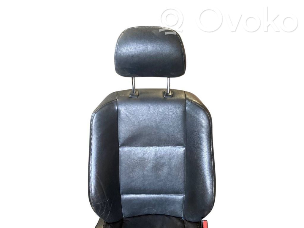 Комплект сидений