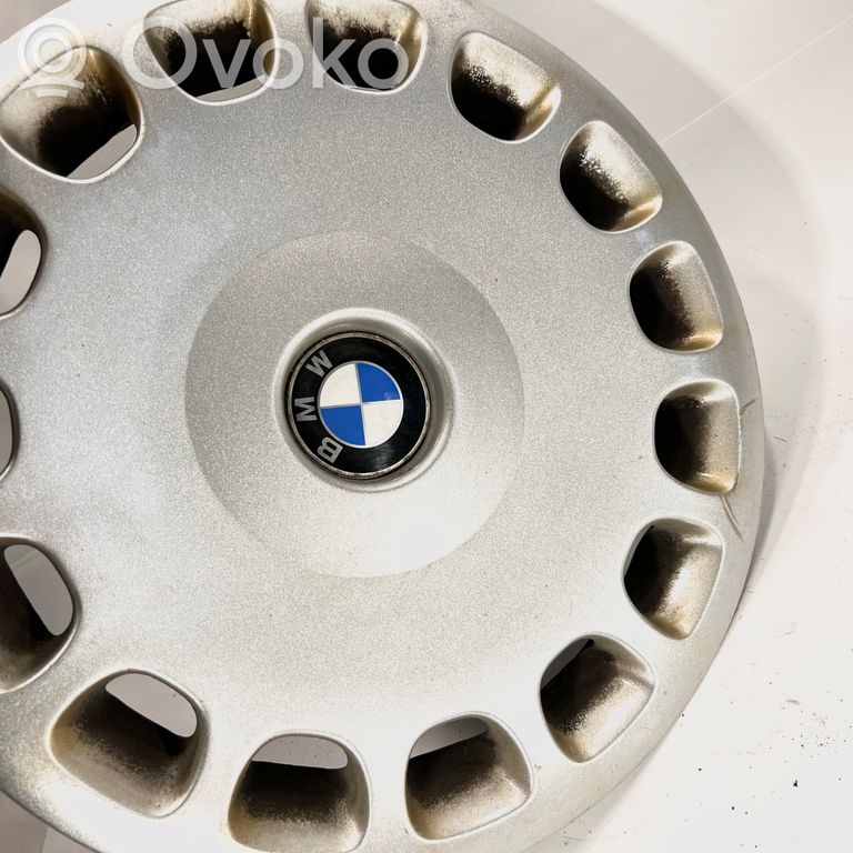 Колпаки колес R 15