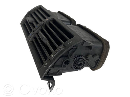 Centrālais gaisa ventilācijas režģis