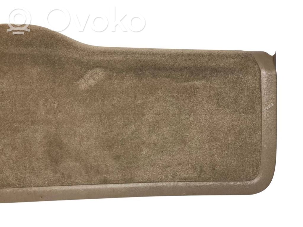 Bagāžnieka dekoratīvā apdare