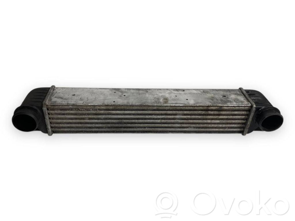 Starpdzesētāja radiators
