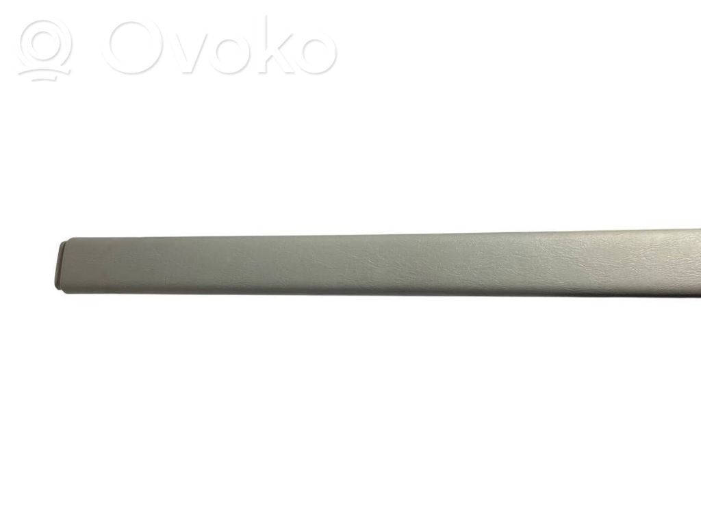 Cita veida salona detaļa