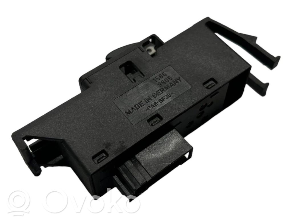 Elektrisko logu slēdzis