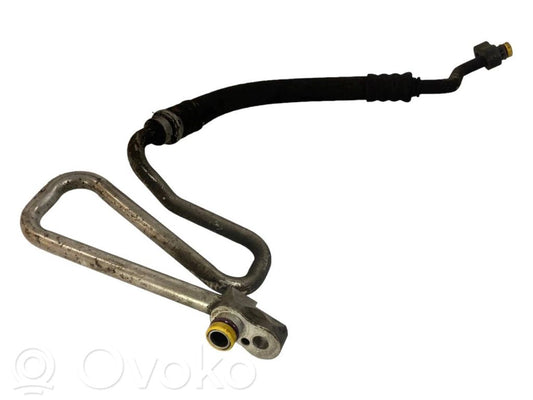 Air conditioner pipe(s) / hose(s)