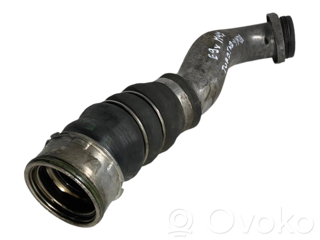 Interkūlera šļūtene (-es) / caurule (-es)