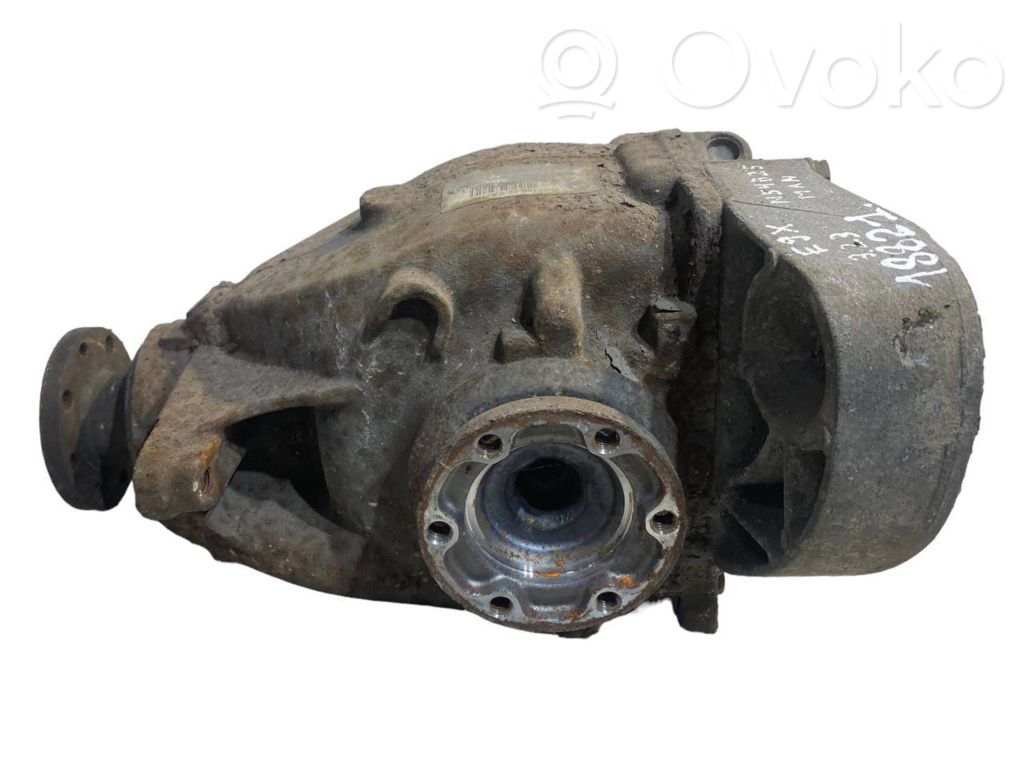 Aizmugurējais reduktors