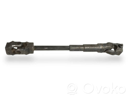 Steering wheel axle cross-joint