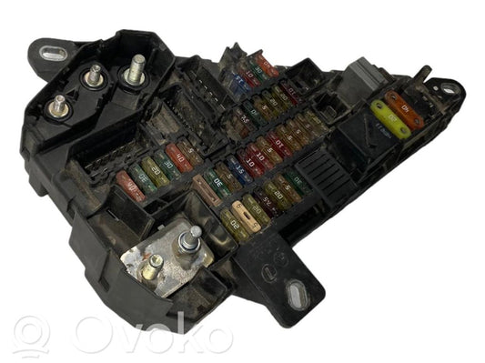 Fuse block