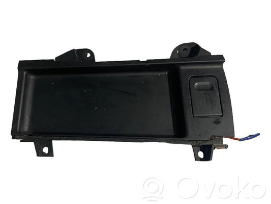 Другая часть интерьера