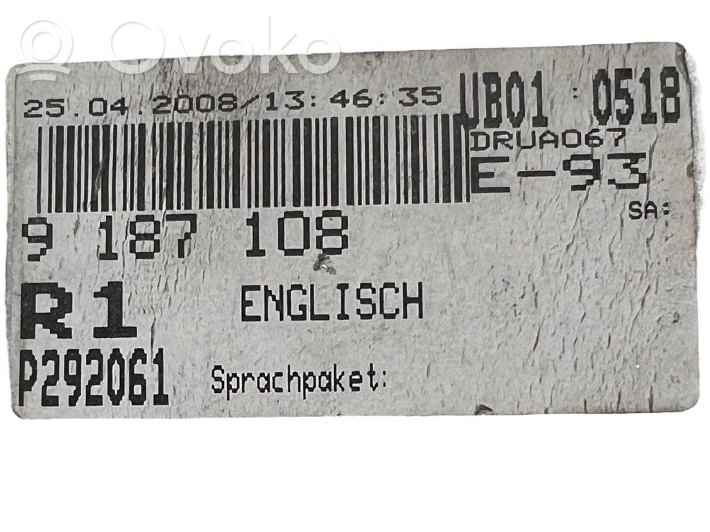 Radio / CD/DVD atskaņotājs / navigācija