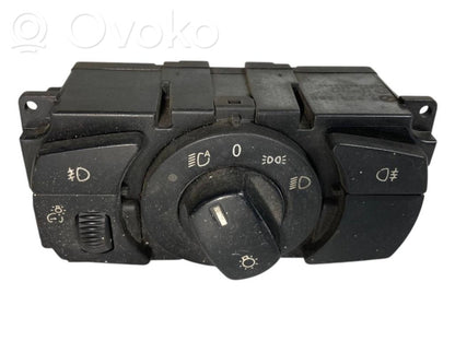 Headlight switch