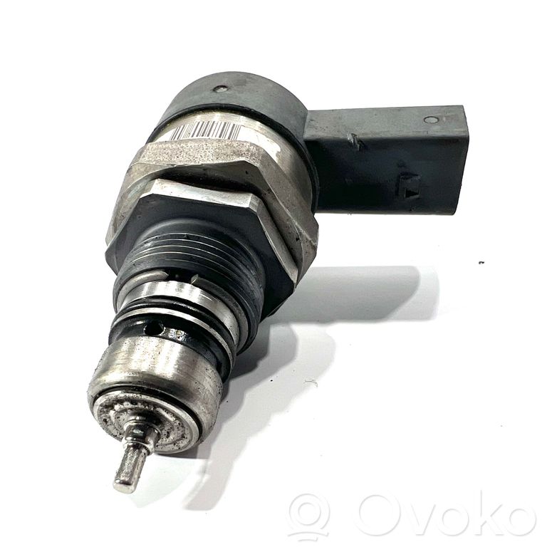 Регулятор давления топлива