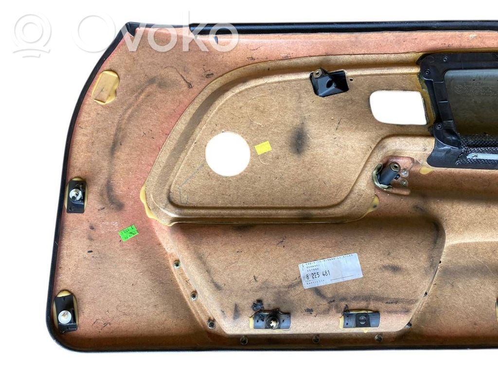 Priekšējo durvju apdare