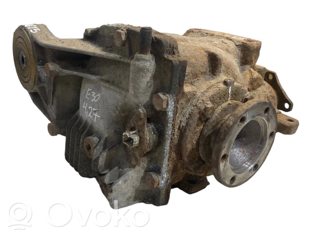 Aizmugurējais reduktors