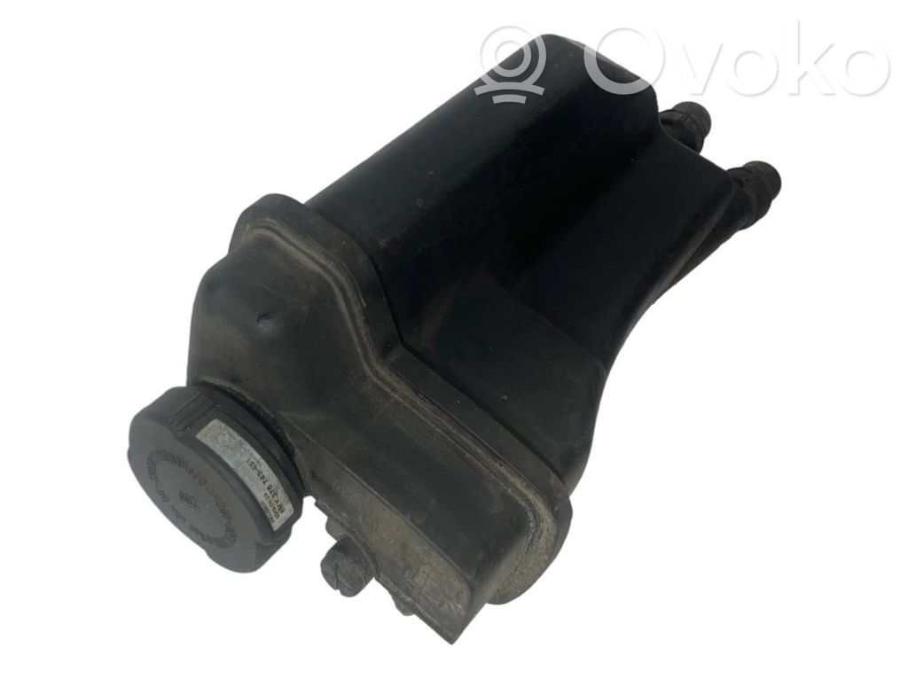 Coolant expansion tank