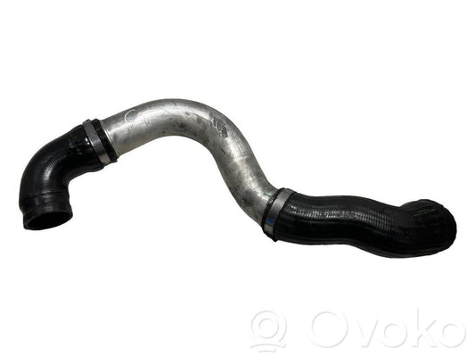 Шланг(и)/труба(ы) интеркулера