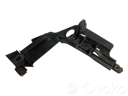 Priekšējā luktura turētājs