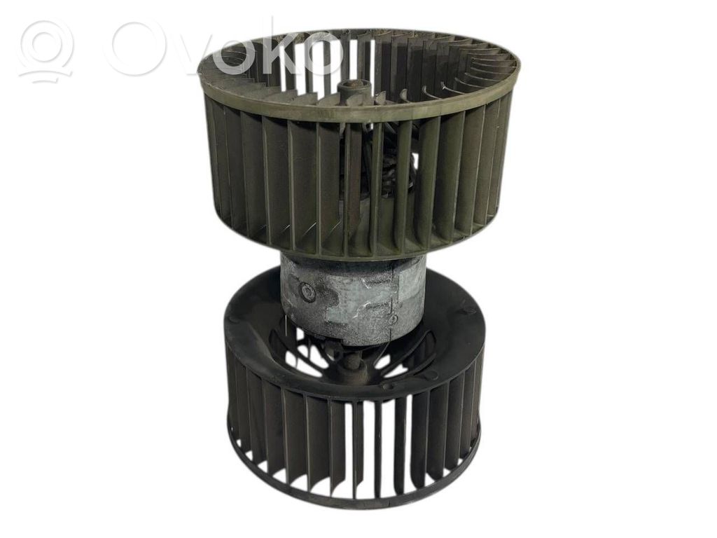 Mazā radiatora ventilators