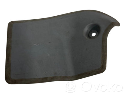 Другой тип декоративной отделки багажника