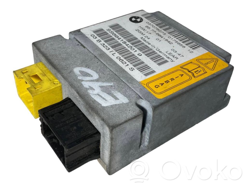 Gaisa spilvenu vadības bloks