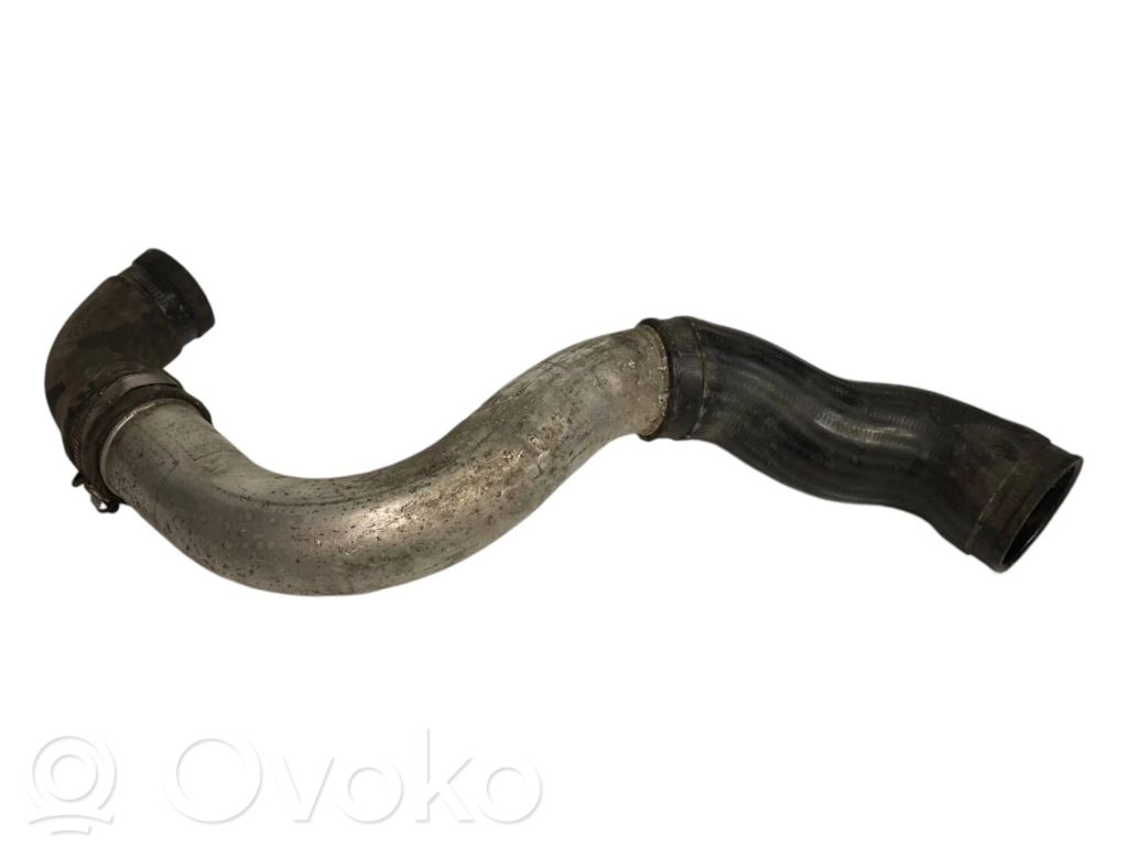 Interkūlera šļūtene (-es) / caurule (-es)